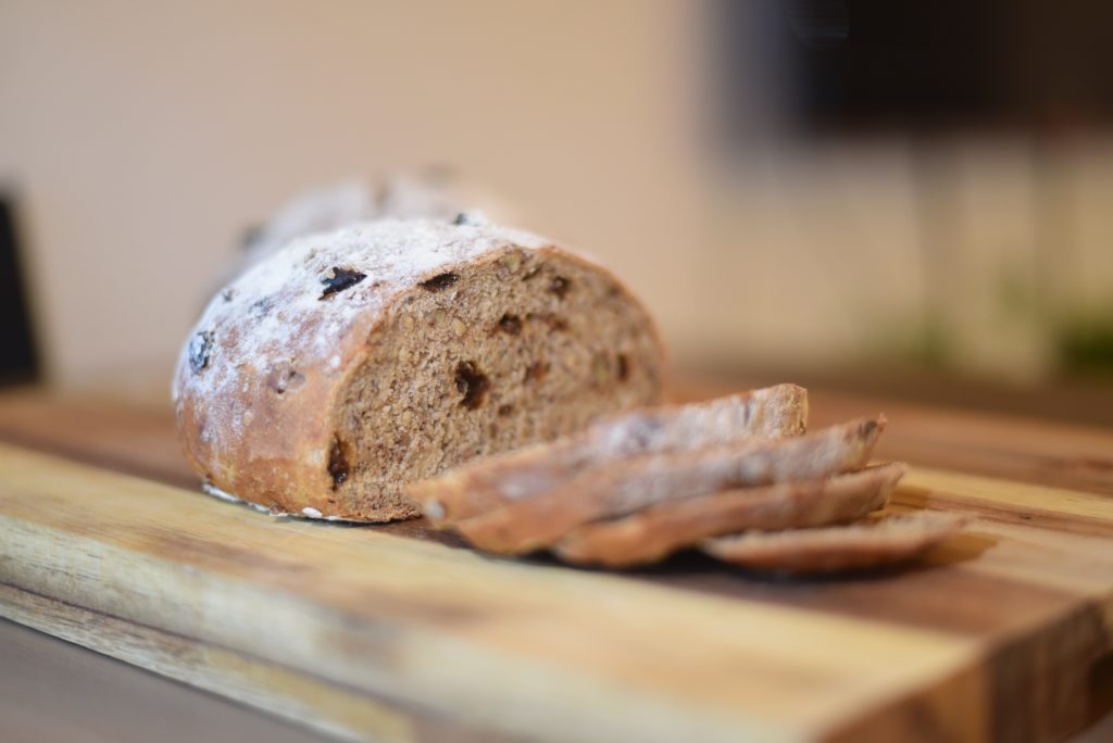 pecan and raisin bread