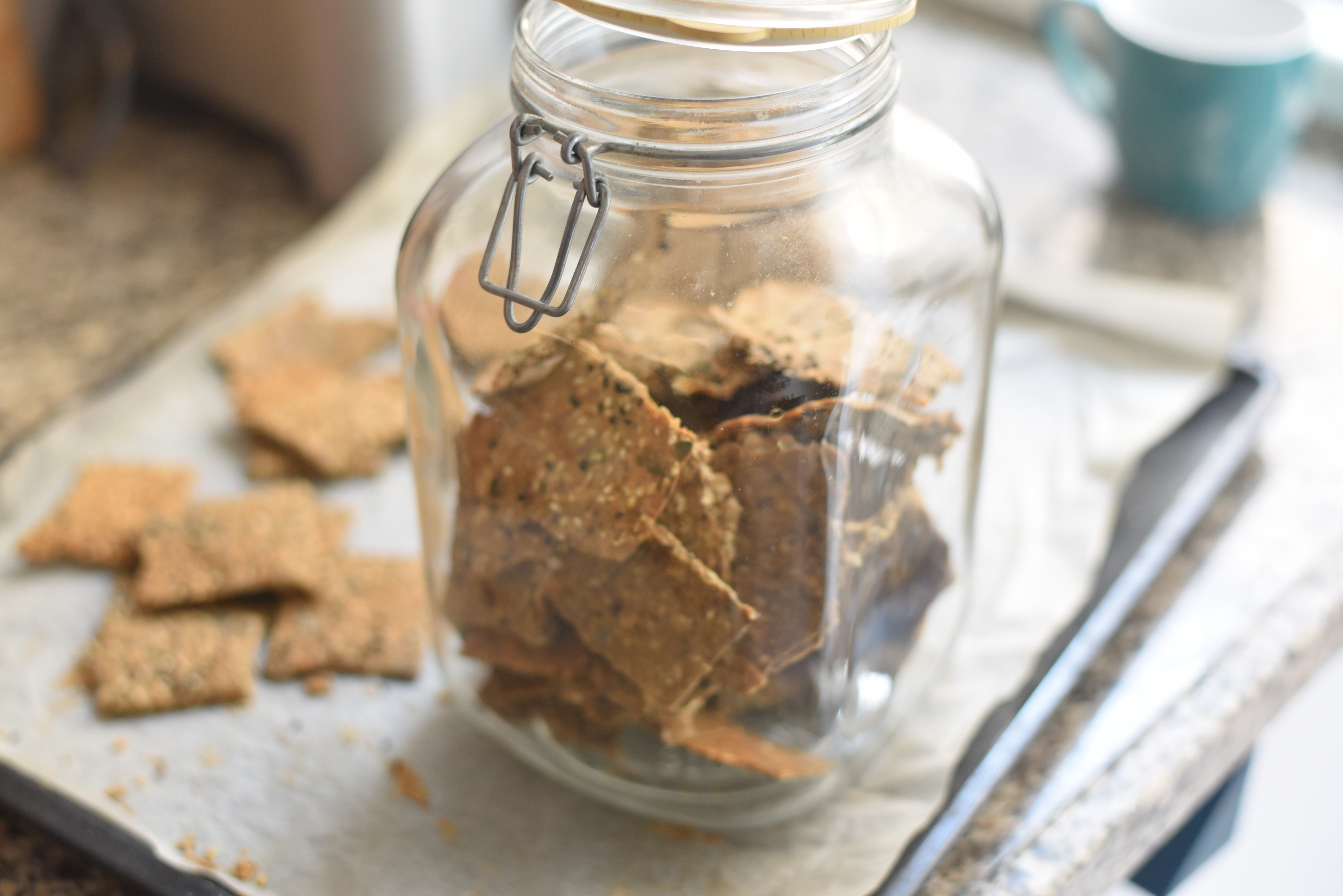 vegan spelt crackers