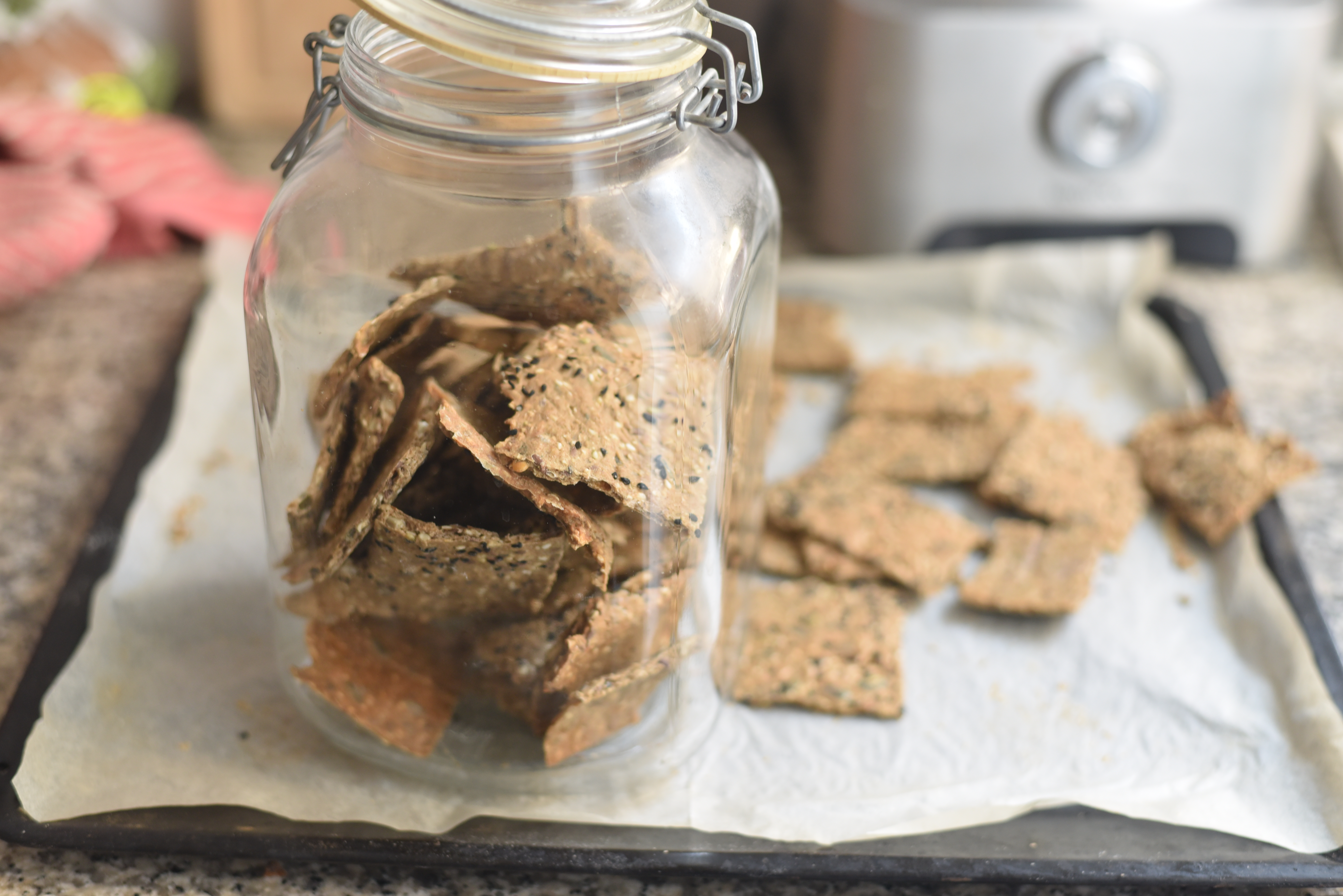 vegan spelt crackers