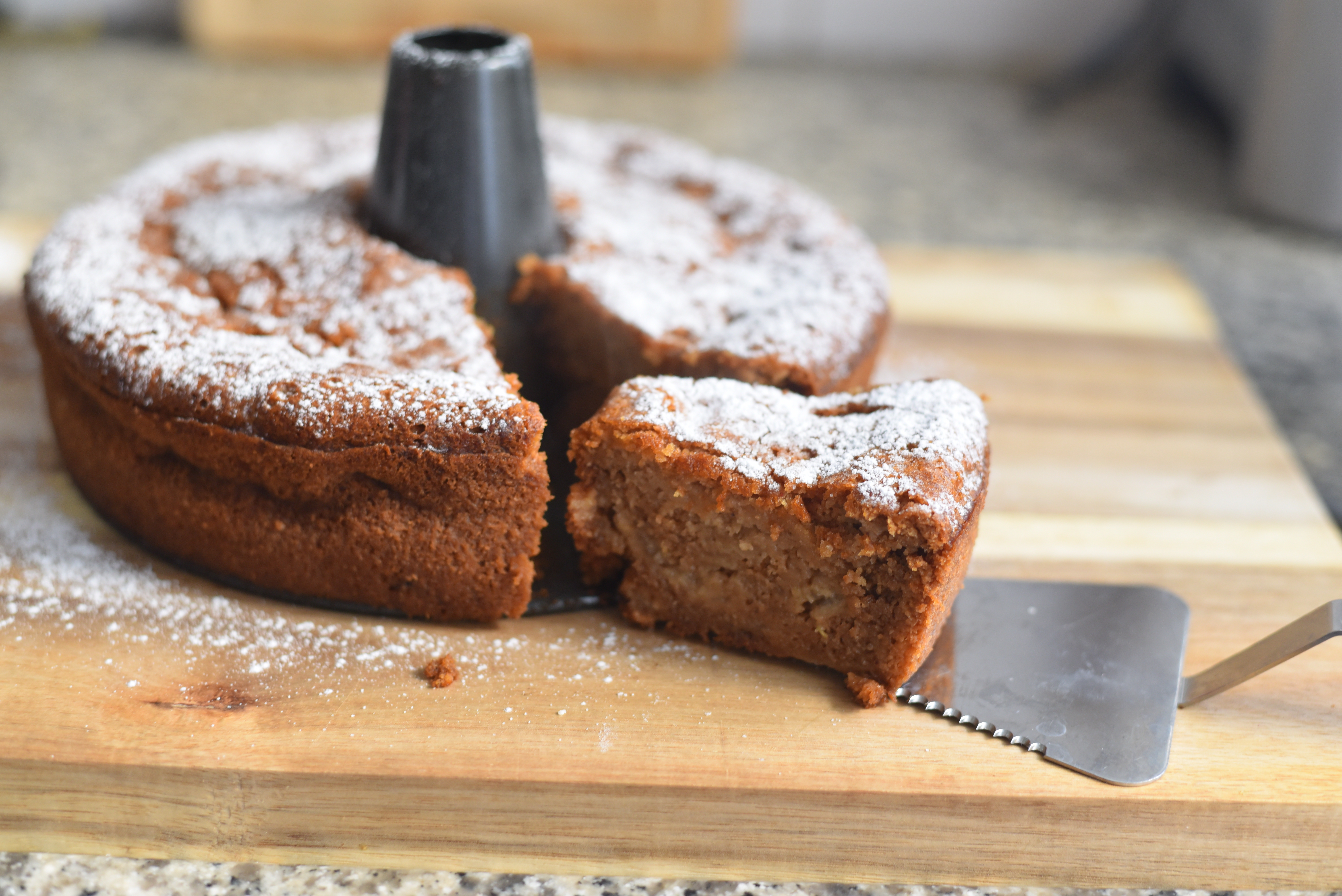 Apple and Olive Oil Cake