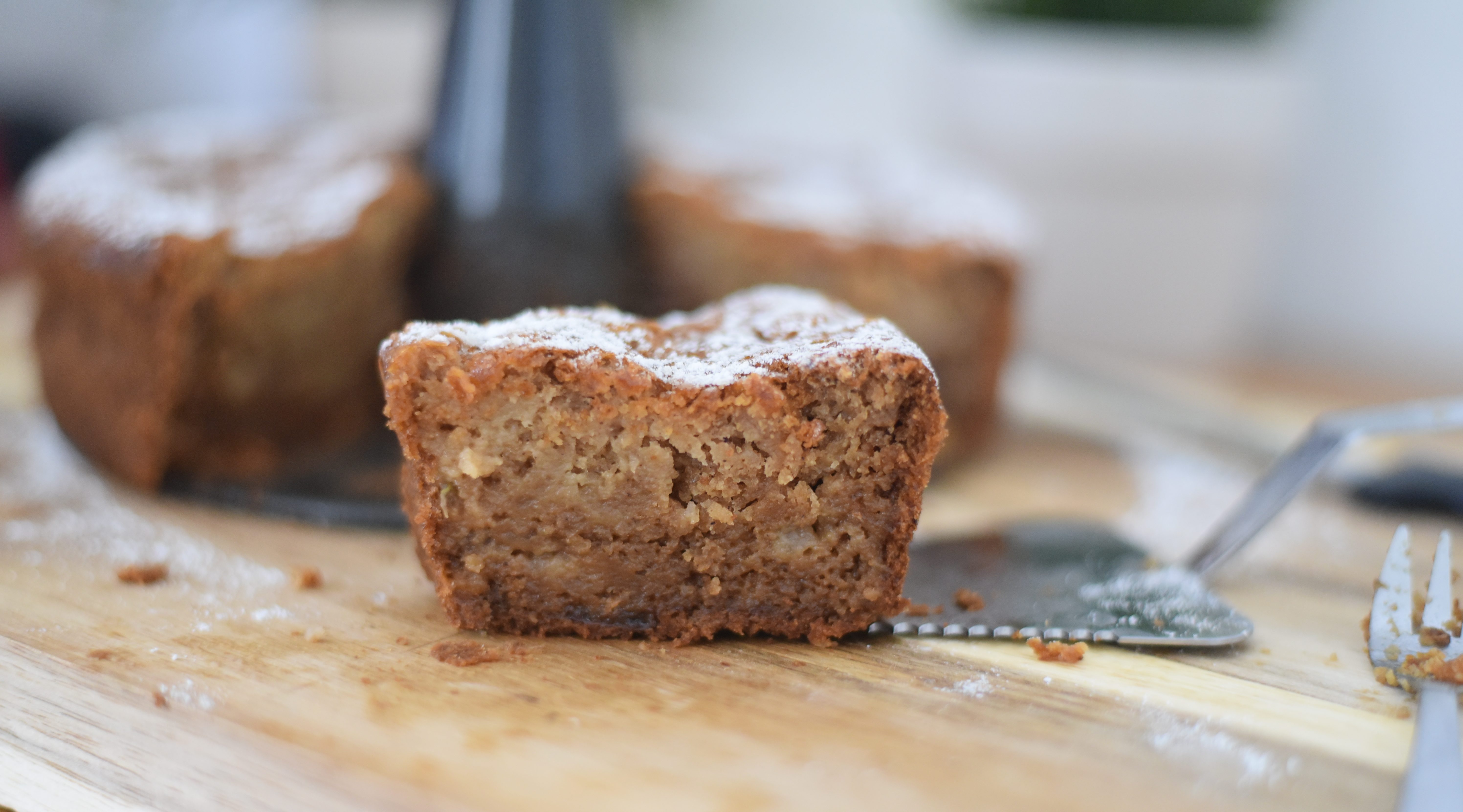 Apple and Olive Oil Cake