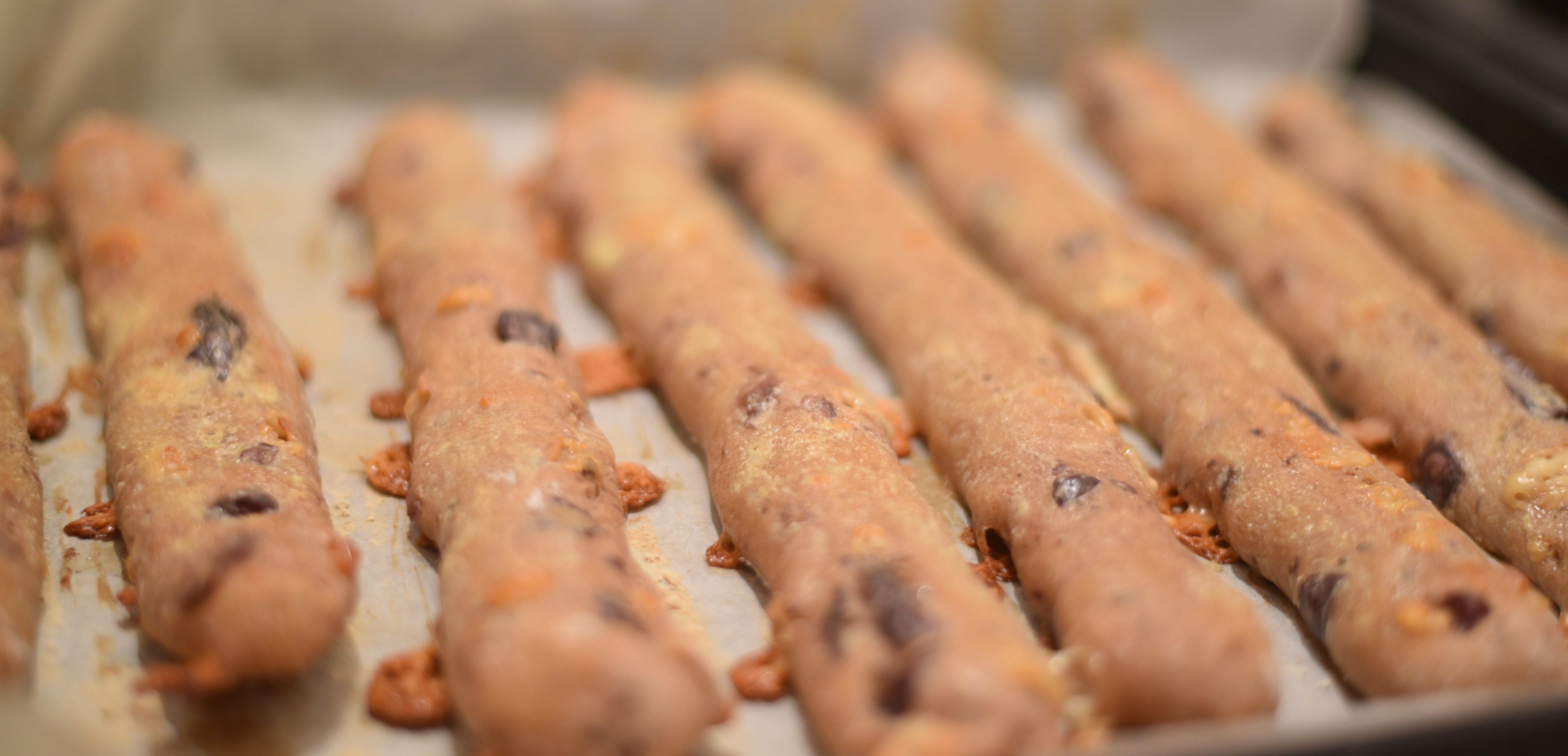 olive and cheese bread sticks